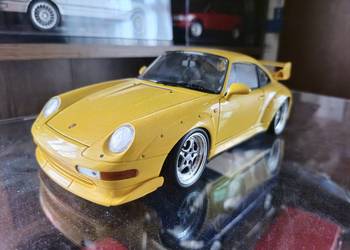 Model Porsche 911 GT2, 1/18, UT Models