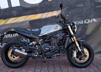 Benelli Leoncino 800 2022