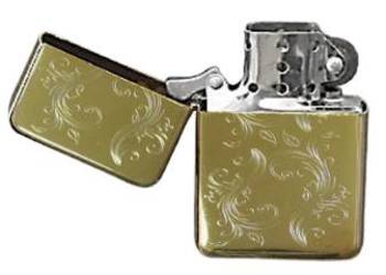 Złota Benzynowa Zapalniczka z Roślinnym Wzorem w Metalowym Etui