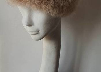 Czapka toczek beżowa z lisa. Lis niebieski farbowany futro 6