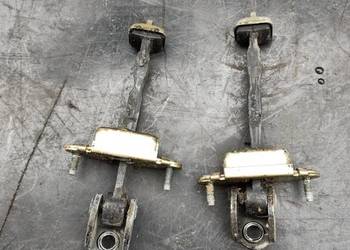 Ogranicznik drzwi Ford Mondeo MK3 lewy tył , przód