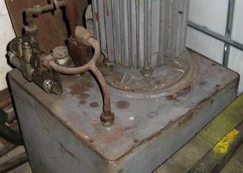 Agregat hydrauliczny z silnikem