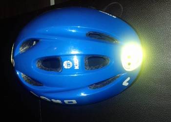 Niebieski kask rowerowy BTWIN