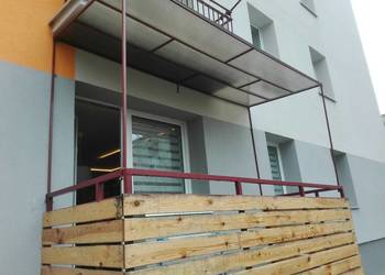Daszek nad balkon  dach pergola weranda zadaszenie