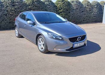 Volvo V40 2.0 D2 120km