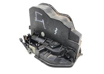 ZAMEK DRZWI LEWY TYŁ BMW E71 SUV 7202147 07-14