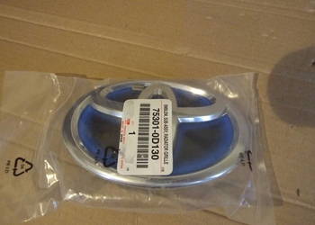 Znaczek emblemat Toyota Yaris 75403-0D130 Znaczek emblemat Toyota Yaris 75403-0D130