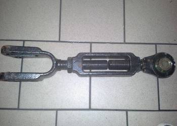 Wieszak lewy mtz 1025 Wieszak lewy mtz 1025