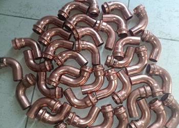 Kształtki kolana zaciskowe Viega 22