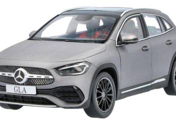 MERCEDES GLA AMG H267 Model samochodu 1:18 OE
