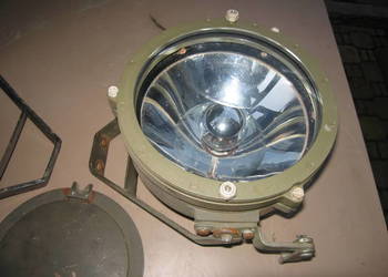 Lampy wojskowe do pojazdów