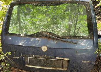 Lancia phedra tylna klapa bagażnika