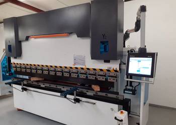 130 TON Prasa krawędziowa hydrauliczna CORMAK CNC ELITE 130×3200 DA-53TX+2D