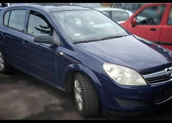 Opel Astra h maska