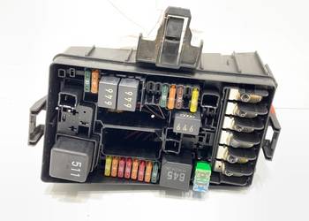 SKRZYNKA BEZPIECZNIKÓW SKODA OCTAVIA III 5Q0907361B Kombi 1.6 105KM