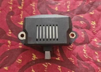 REGULATOR NAPIĘCIA QRF10011