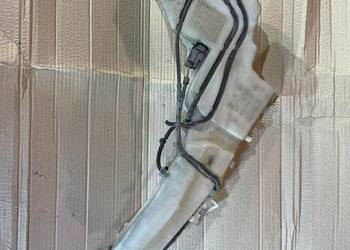 Zbiorniczek pompka spryskiwaczy Ford focus mk2