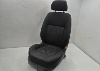 FOTEL PRAWY PRZÓD VW GOLF IV 1.4