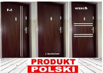 Drzwi zewnętrzne do mieszkania w bloku wejściowe