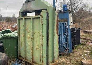 Belownica prasa do folii kartonu makulatury odpadów śmieci papieru peta