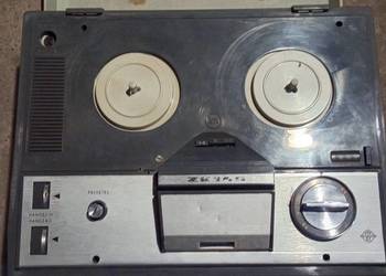Grundig magnetofon szpulowy -uszkodzony-na części
