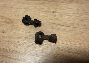 Spinki zabezpieczenie cięgna gazu komplet Fiat 126 p Spinki zabezpieczenie cięgna gazu komplet Fiat 126 p