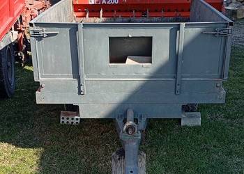 Rozrzutnik obornika przyczepka