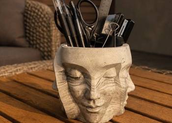 Organizer na biurko Twarz 3D – osłonka na doniczkę, pojemnik handmade