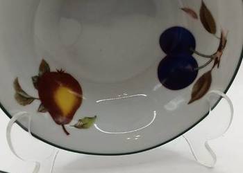 Talerze Royal Worcester owocowa seria