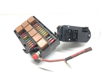 SKRZYNKA BEZPIECZNIKÓW JAGUAR XJ LNF2822AB Sedan/Limuzyna 96-03 4.0 28