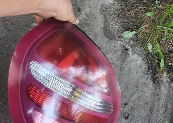 Lampa tylna lewa lub prawa Nissan Almera N16 hatchback bez uszkodzeń