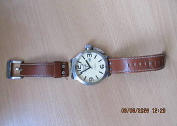 Zegarek TW Steel TW21 Canteen – STAN NIEZNANY