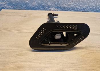 Spryskiwacz reflektora z mocowaniem Skoda Karoq 17-22. Strona Prawa