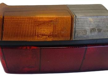 Lampa tylna lewa Volkswagen Passat B1 321945095E stan oryginalny