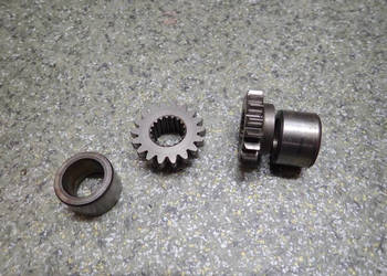 TRYB + TULEJKA WAŁU KORBOWEGO SUZUKI RM 125 90-00R F114