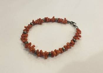 Srebrna bransoletka 925 z naturalnym koralem – sieczka koralowa