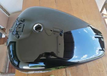 Zbiornik paliwa suzuki intruder