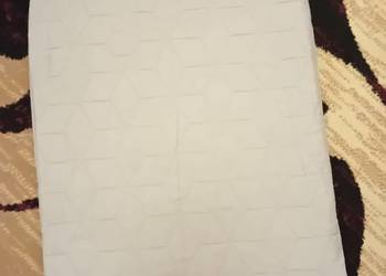 Szara narzuta pikowana 160x200