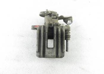 ZACISK PRAWY TYŁ AUDI A6 C5 1.9 TDI