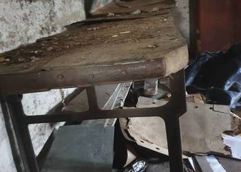Stary stół warsztatowy / przemysłowy – żeliwny, metalowy, loft, vintage