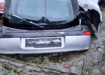 zderzak klapa tył corsa c Z147 opel 3 i 5 drzwi