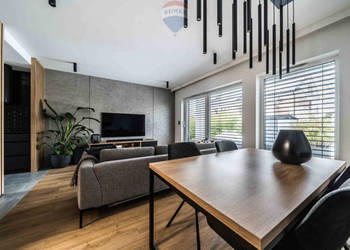 Nowoczesny energooszczędny umeblowany dom Luboń