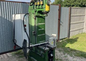 Prasa hydrauliczna Müller Weingarten HEP 10 T, Niemiecka solidność