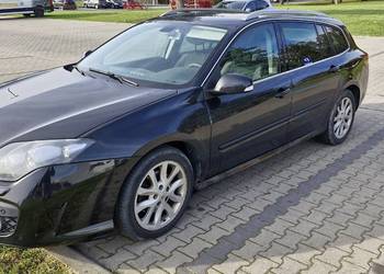 Renault Laguna III 2.0 Kombi GT dCi 150KM Renault Laguna III 2.0 Kombi GT dCi 150KM
