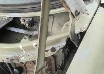 Zawiasy maski przedniej Mercedes w123