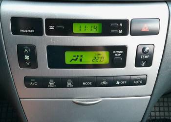 Panel sterowania klimatyzacją Toyota Corolla E12 2005 rok