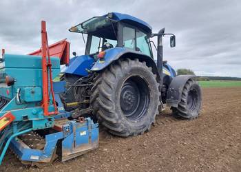 Ciągnik new holland tvt 190 2004r pneumatyka isobus