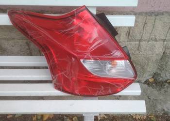 FORD FOKUS LAMPA LEWY TYŁ  MK3