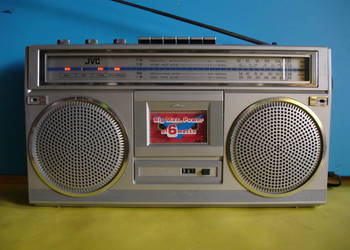 Radiomagnetofon JVC RC-555L