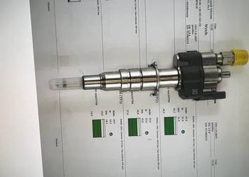 4x Wtryski BMW 1353 7589048-05 Wtryskiwacze